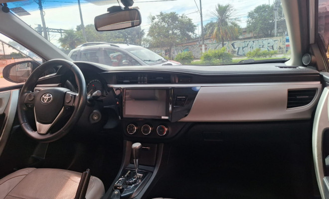 Toyota Corolla GLi 1.8 Flex 16V  Aut. 2017 Gasolina-7