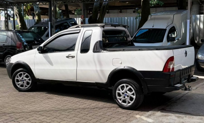 Fiat Strada 1.4 mpi Fire Flex 8V CE 2008 Flex-4