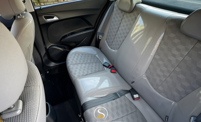 Hyundai HB20S C.Style/C.Plus1.6 Flex 16V Aut. 4p 2019 Flex-6