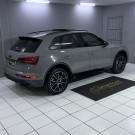 Audi Q5 S-Line Black 2.0 TFSI Quat. S-Tronic 2022 Híbrido-10