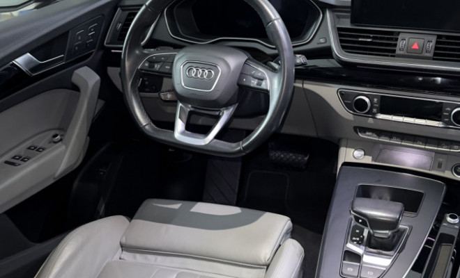 Audi Q5 S-Line Black 2.0 TFSI Quat. S-Tronic 2022 Híbrido-3