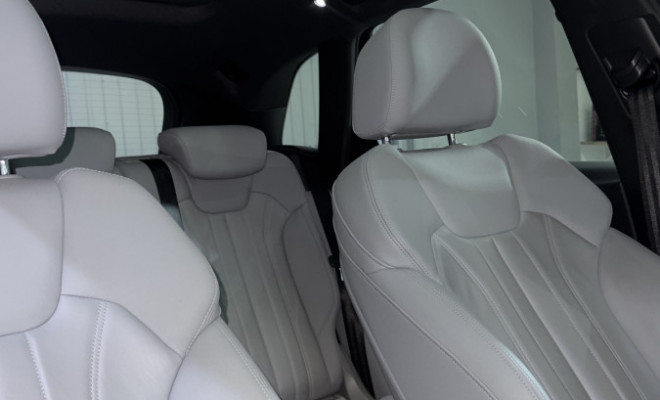 Audi Q5 S-Line Black 2.0 TFSI Quat. S-Tronic 2022 Híbrido-5