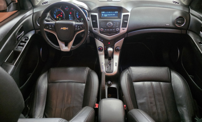 GM - Chevrolet CRUZE LT 1.8 16V FlexPower 4p Aut. 2012 Flex-6