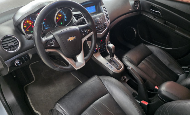 GM - Chevrolet CRUZE LT 1.8 16V FlexPower 4p Aut. 2012 Flex-5