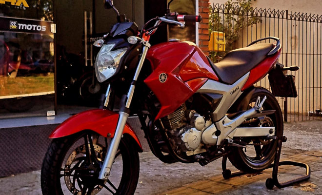 YAMAHA YS 250cc FAZER L. EDITION /BLUEFLEX ano 2014 Flex