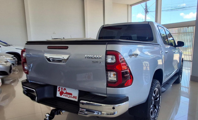 Toyota Hilux CD SRX 4x4 2.8 TDI 16V Diesel Aut. 2025 Diesel-4