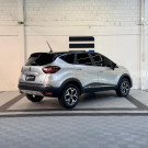 Renault CAPTUR Iconic 1.3 TB 16V Flex 5p Aut. 2022 Flex-2