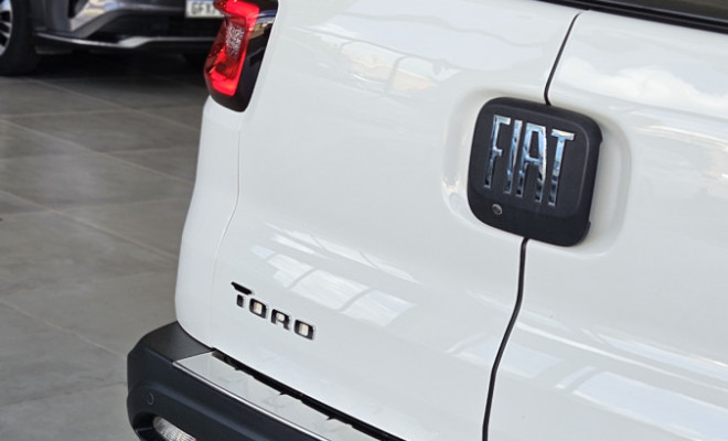 Fiat Toro Freedom 1.3 T270 4x2 Flex Aut. 2023 Flex-16