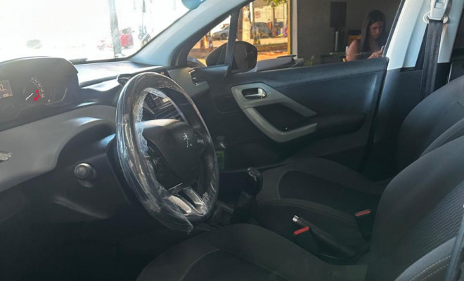 Peugeot 208 Allure 1.5 Flex 8V 5P - foto 10