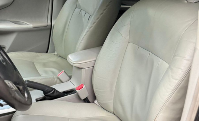 Toyota Corolla XLi 1.8/1.8 Flex 16V Aut. 2013 Flex-8