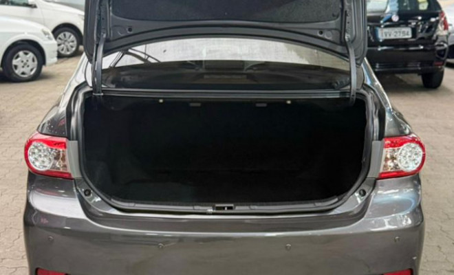 Toyota Corolla XLi 1.8/1.8 Flex 16V Aut. 2013 Flex-10