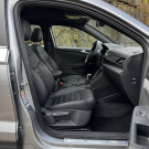 VW - VolksWagen TAOS Highline 1.4 250 TSI Flex Aut. 2023 Flex-4