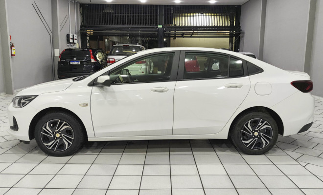 Onix Sedan Plus LT 1.0 12V Mec. 2025-2