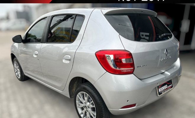 Renault SANDERO Expression Hi-Power 1.6 8V 5p 2017 Flex-2