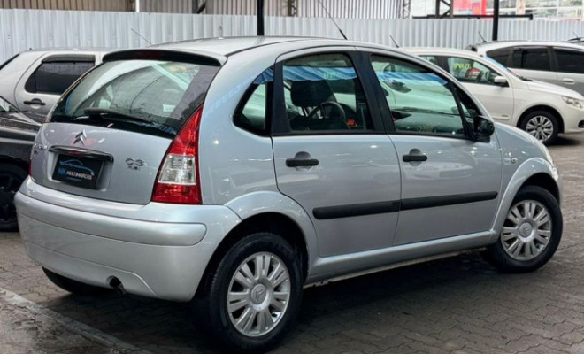 Citroën C3 GLX 1.4/ GLX Sonora 1.4 Flex 8V 5p 2011 Flex-2