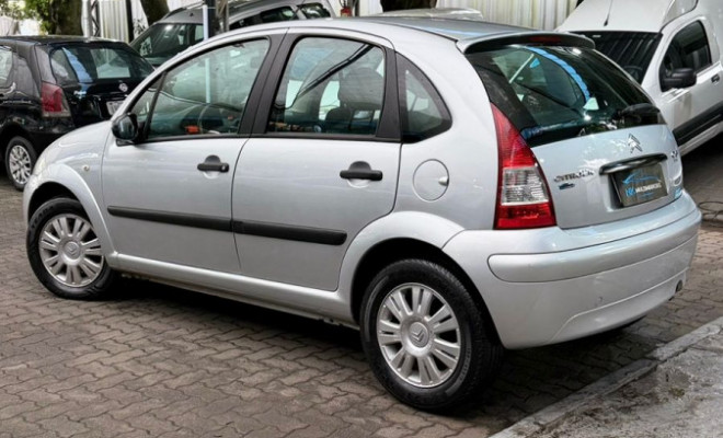 Citroën C3 GLX 1.4/ GLX Sonora 1.4 Flex 8V 5p 2011 Flex-3