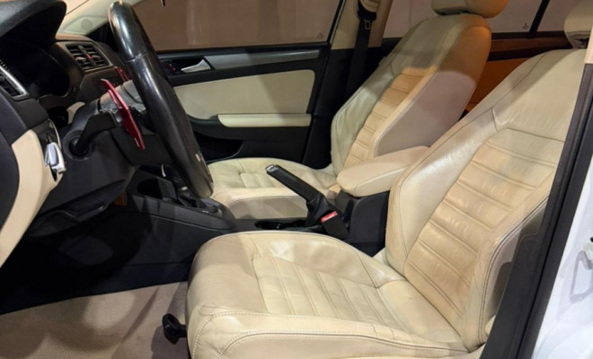 VW - VolksWagen JETTA Highline 2.0 TSI 16V 4p Tiptronic 2014 Gasolina-5