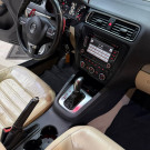 VW - VolksWagen JETTA Highline 2.0 TSI 16V 4p Tiptronic 2014 Gasolina-8