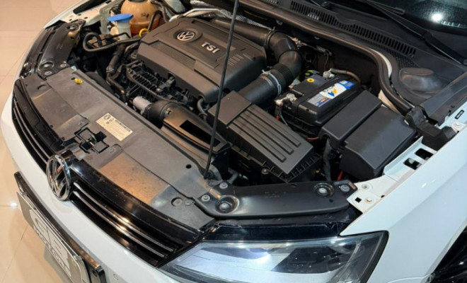 VW - VolksWagen JETTA Highline 2.0 TSI 16V 4p Tiptronic 2014 Gasolina-10