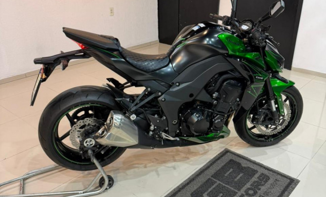 KAWASAKI Z 1000 2022 Gasolina-4