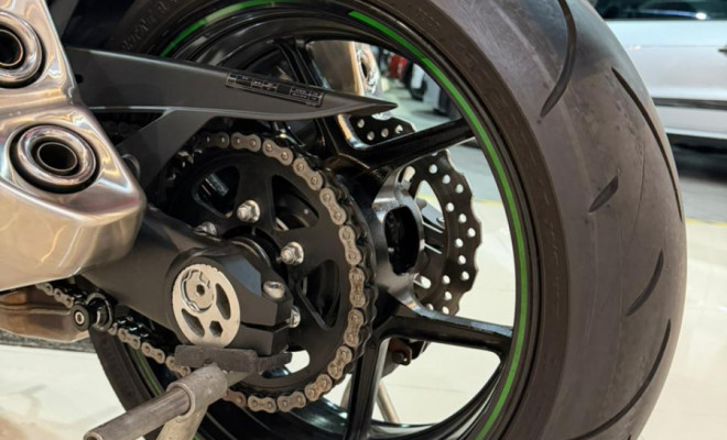 KAWASAKI Z 1000 2022 Gasolina-6