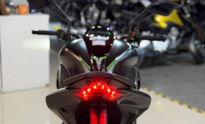 KAWASAKI Z 1000 2022 Gasolina-5