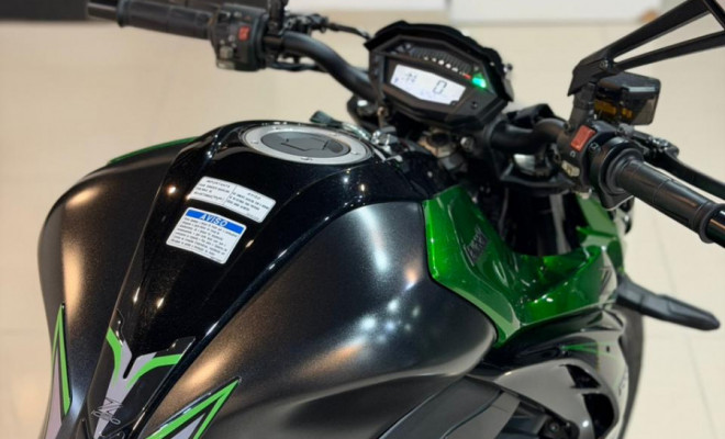 KAWASAKI Z 1000 2022 Gasolina-14