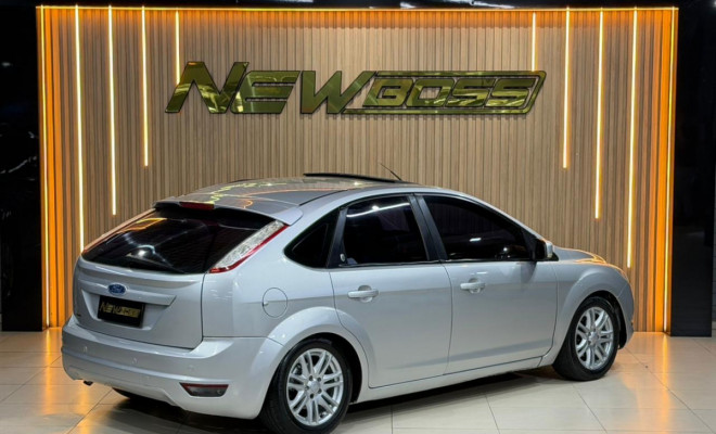 Ford Focus Ghia/ XR 2.0 /Ghia 2.0 16V Flex 5p 2009 Flex-0