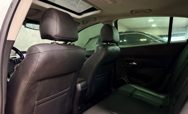 GM - Chevrolet CRUZE HB Sport LTZ 1.8 16V FlexP. 5p Aut 2014 Flex-4