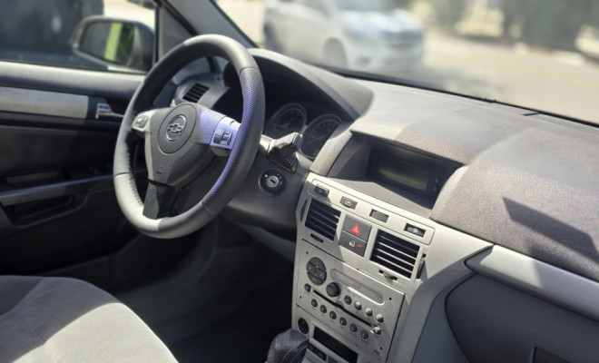 GM - Chevrolet Vectra Elegan. 2.0 MPFI 8V FlexPower Aut 2009 Flex-10