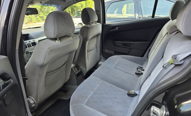 GM - Chevrolet Vectra Elegan. 2.0 MPFI 8V FlexPower Aut 2009 Flex-13