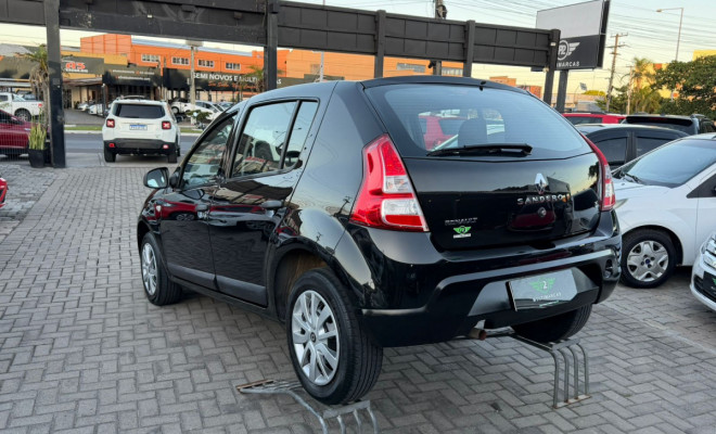 Renault SANDERO Expression Hi-Flex 1.6 8V 5p 2012 Flex-3