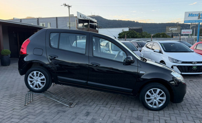 Renault SANDERO Expression Hi-Flex 1.6 8V 5p 2012 Flex-20