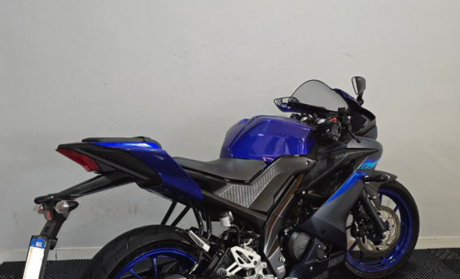 YAMAHA YZF R-15 155 ABS 2024 Gasolina-1