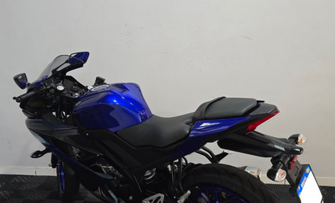 YAMAHA YZF R-15 155 ABS 2024 Gasolina-3