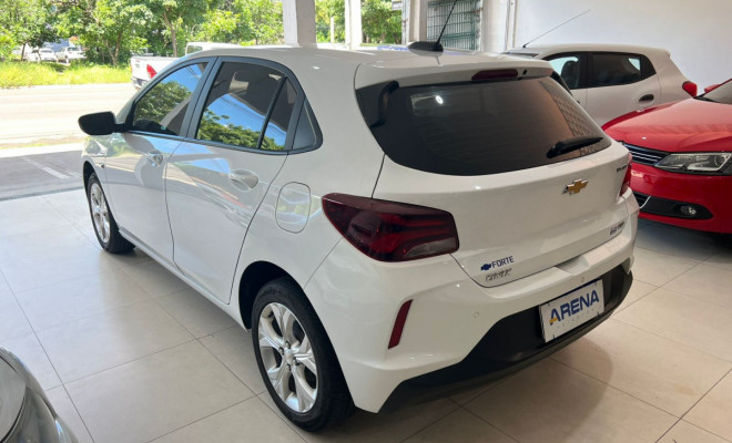 GM - Chevrolet ONIX HATCH LTZ 1.0 12V TB Flex 5p Mec. 2023 Flex-4