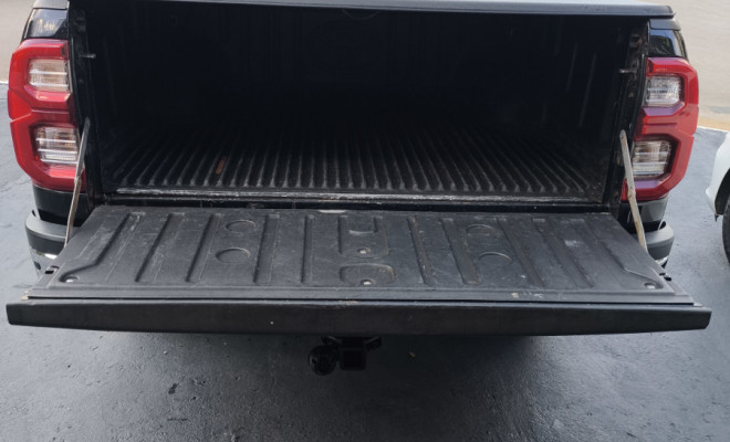 Toyota Hilux CD SRX 4x4 2.8 TDI 16V Diesel Aut. 2021 Diesel-8