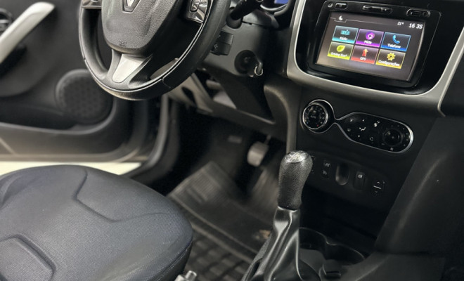 Renault SANDERO Dynamique Hi-Power 1.6 2016 Flex-6