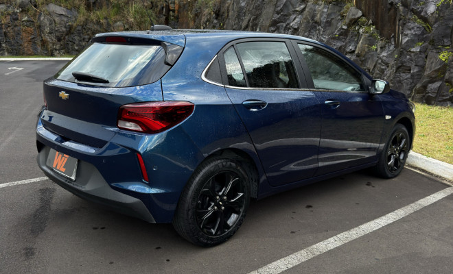 GM - Chevrolet ONIX HATCH PREM. 1.0 12V TB Flex 5p Aut. 2022 Flex-1