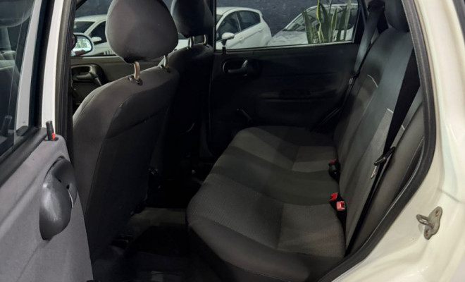 GM - Chevrolet Classic ADVANTAGE 1.0 VHC FlexPower 4p 2015 Flex-8