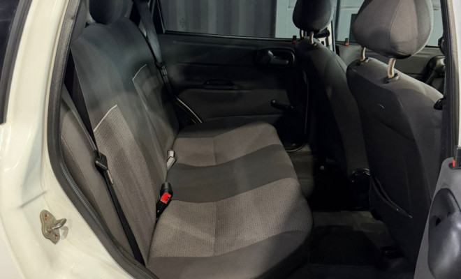 GM - Chevrolet Classic ADVANTAGE 1.0 VHC FlexPower 4p 2015 Flex-13