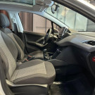 Peugeot 208 Allure 1.2 Flex 12V 5p Mec. 2018 Flex-13