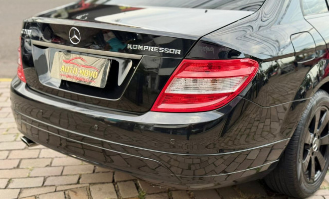 Mercedes-Benz C-200 Kompressor Avant.1.8 16V Aut 2010 Gasolina-5