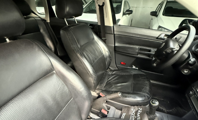 Polo 1.6 Mi Tot.Flex 8V 5p 2007 (repasse)-2