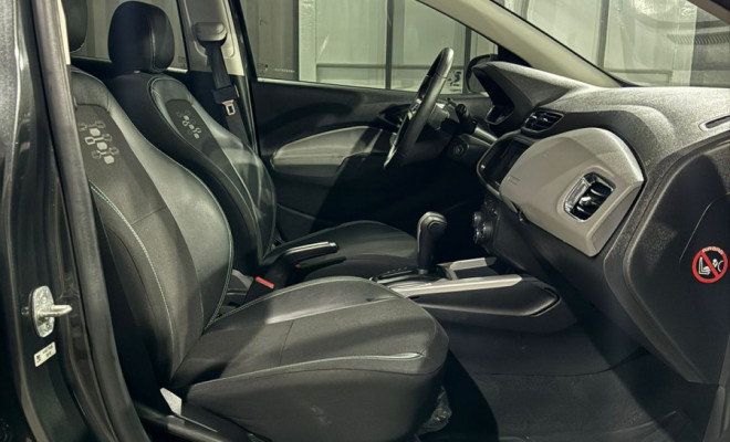 GM - Chevrolet ONIX HATCH LT 1.4 8V FlexPower 5p Aut. 2019 Flex-13