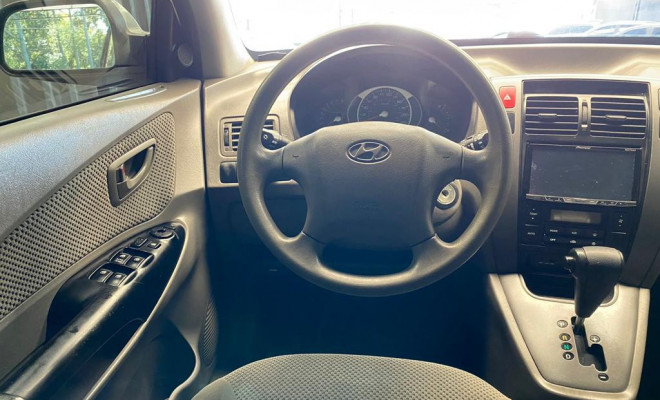 Hyundai Tucson 2.0 16V Aut. 2013 Gasolina-6