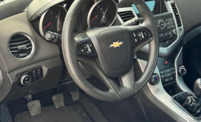 GM - Chevrolet CRUZE LT 1.8 16V FlexPower 4p Mec. 2013 Flex-7