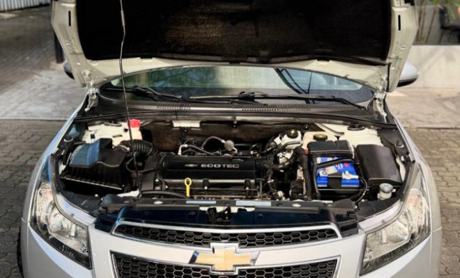 GM - Chevrolet CRUZE LT 1.8 16V FlexPower 4p Mec. 2013 Flex-12
