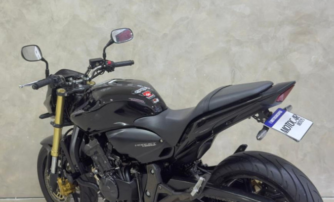 HONDA CB 600F HORNET 2012 Gasolina-3