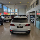 VW - VolksWagen TAOS Highline 1.4 250 TSI Flex Aut. 2023 Flex-4